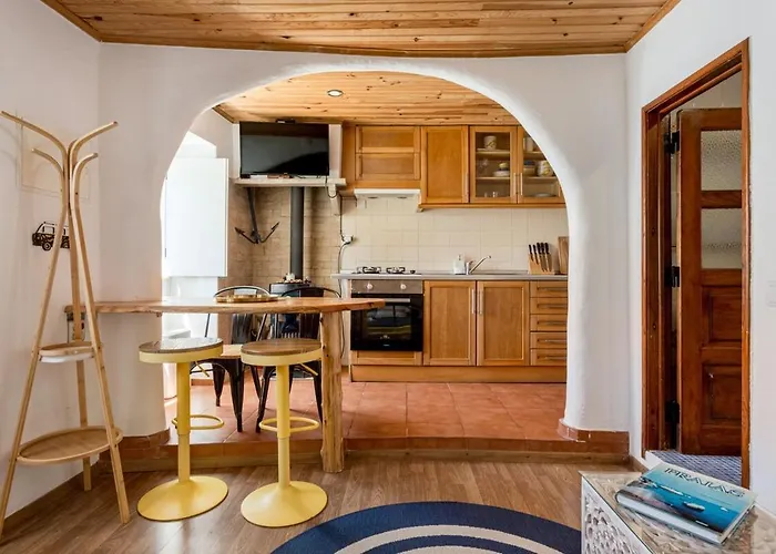 Guestready - Exceptional House Near 4* Colares